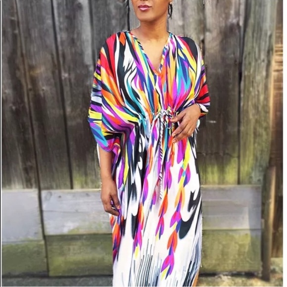 Dresses & Skirts - 5 Star 🌟 Fave! The Vibrant Dress /Kaftan 💯 Rayon